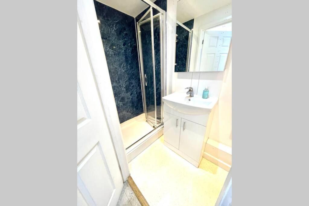 Koala & Tree - Big Studio At The Heart Of Cambridge - Short Lets & Serviced Accommodation Exterior photo